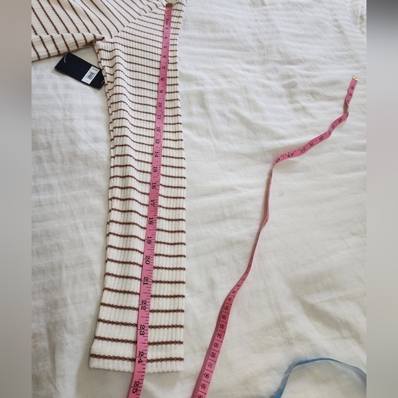 Lucky Brand V-neck Striped Long-Sleeve Top size Large NWT - Picture 3 of 7